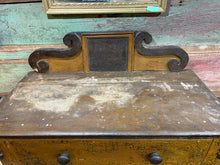 Load image into Gallery viewer, Quebec Primitive Server w/ Original Two-Tone Alligator Paint & Folk Art Form