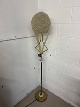 Load image into Gallery viewer, Mid-Century Spaghetti Floor Lamp