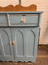 Load image into Gallery viewer, ONTARIO GOTHIC REVIVAL PANTRY CUPBOARD / KITCHEN SIDEBOARD
