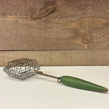 Load image into Gallery viewer, Antique soap saver

