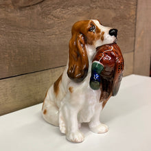 Load image into Gallery viewer, Royal Daulton, cocker spaniel with pheasant
