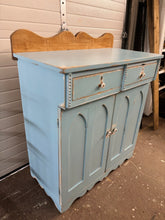 Load image into Gallery viewer, ONTARIO GOTHIC REVIVAL PANTRY CUPBOARD / KITCHEN SIDEBOARD

