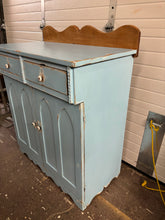 Load image into Gallery viewer, ONTARIO GOTHIC REVIVAL PANTRY CUPBOARD / KITCHEN SIDEBOARD
