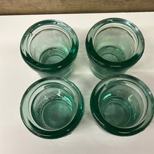 Load image into Gallery viewer, Green glass tea light holders
