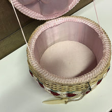 Load image into Gallery viewer, Gift sewing basket
