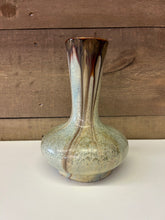 Load image into Gallery viewer, Belgium drip vase
