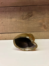 Load image into Gallery viewer, Brass Cat
