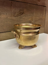 Load image into Gallery viewer, Vintage brass plant pot
