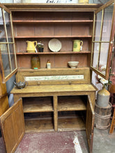 Load image into Gallery viewer, 1830s Martintown, Glengarry County Stepback Cupboard – Museum Provenance – Original Decorated Surface
