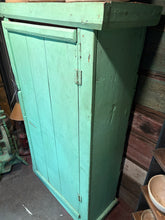 Load image into Gallery viewer, Early Glen Robertson Pine Storage Cupboard – Beaupré Family – Original Mustard Interior
