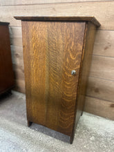 Load image into Gallery viewer, Quarter-Sawn Oak Storage Cabinet w/ Locking Door
