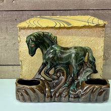 Load image into Gallery viewer, Vintage 1960 Beauceware TV lamp
