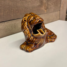 Load image into Gallery viewer, Vintage, brown lion, ceramic Ashtray
