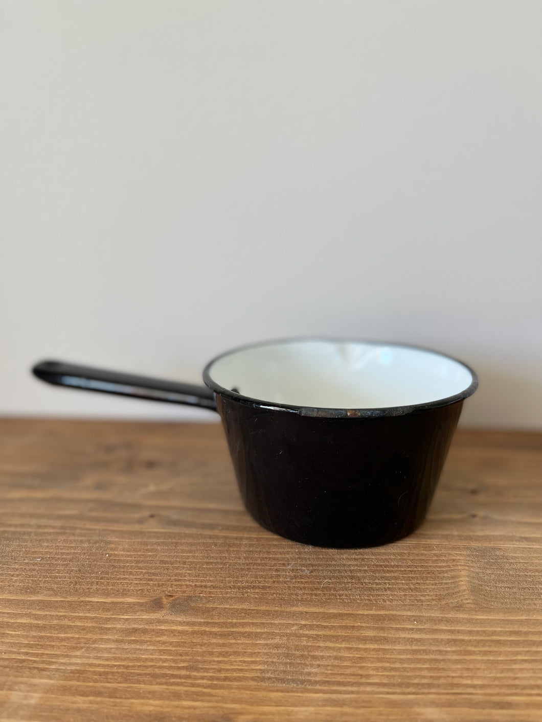 Enamelware small pot