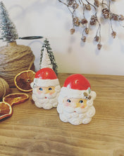 Load image into Gallery viewer, Santa salt and pepper shakers
